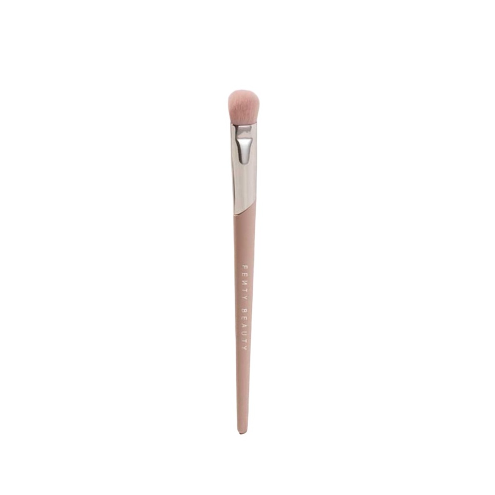 FENTY BEAUTY Plush Eyeshadow Brush